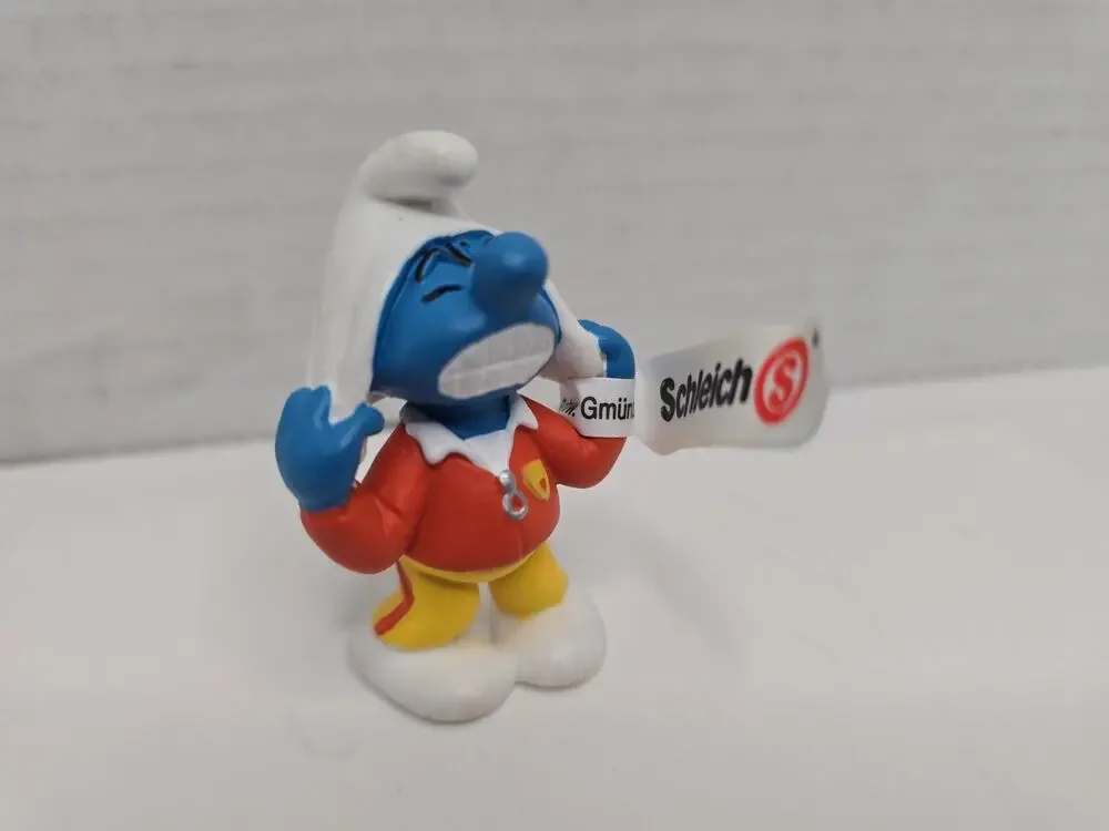 Smurfs 20529 Soccer Football Sports Trainer Smurf Schleich Peyo Vtg PVC Figure
